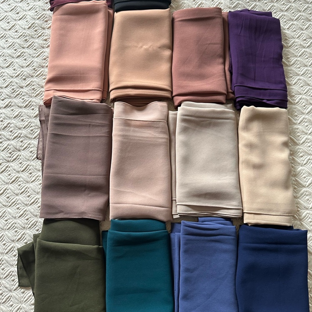 COPY - Lot of chiffon hijab/ scarves nwot